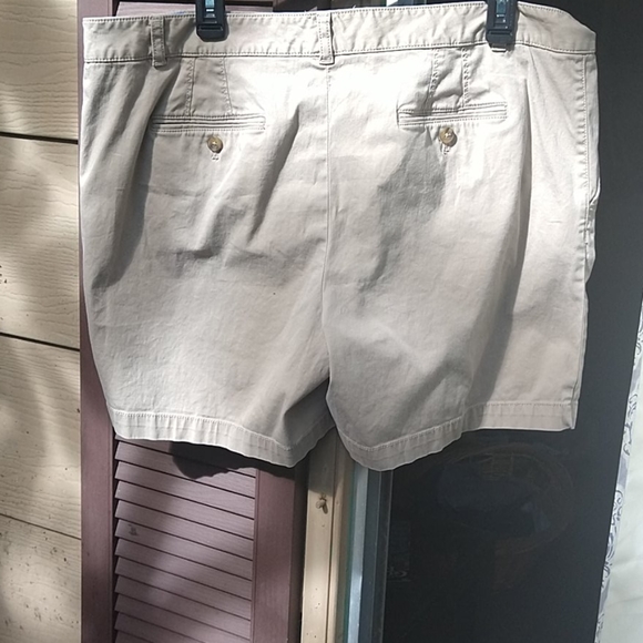 Chino shorts - Picture 2 of 5